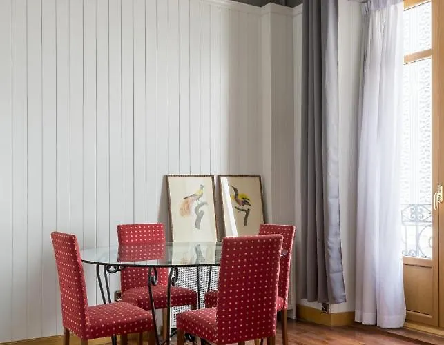 Ayala By People * ビルバオ