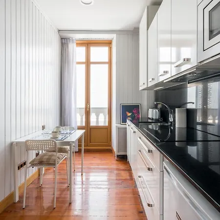 Apartment Ayala By People